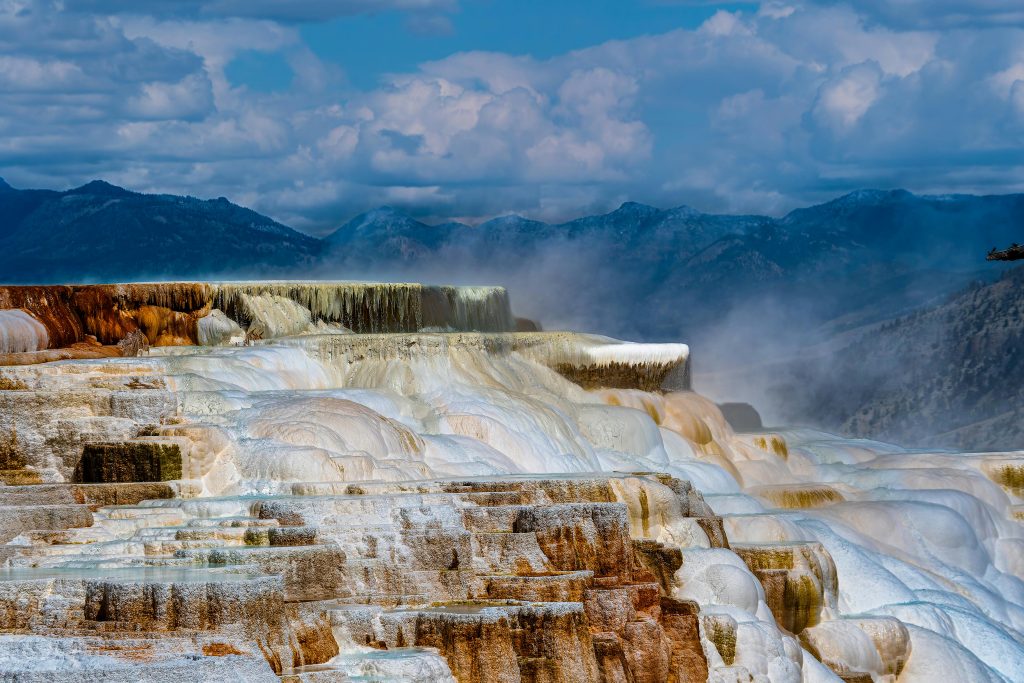 How to Find the Best Hot Springs Near You