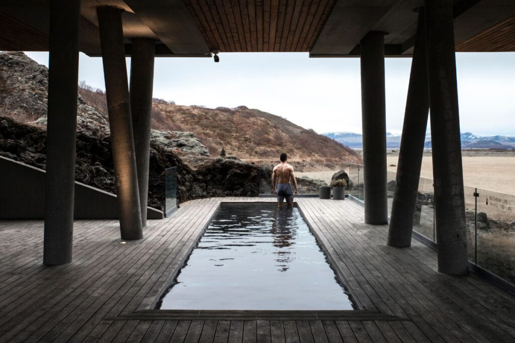 a mineral spa with an amazing view in Iceland